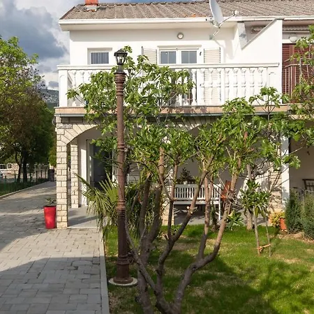 Nikola Holiday home Jadranovo